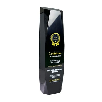 Square Honor Series Type 9 Trophy
