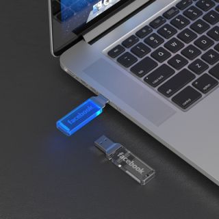 Premium LED Crystal USB Flash Drive - 8GB 03