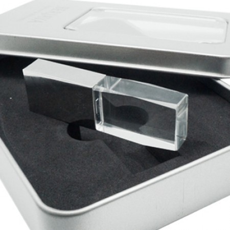 Premium 65mm Crystal USB Memory Drive with LED Light - 4GB 04