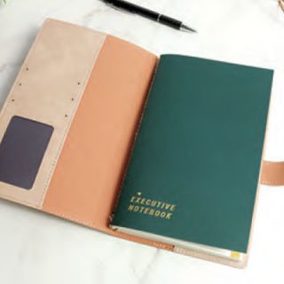 Royale Traveler's Notebook - A5 09