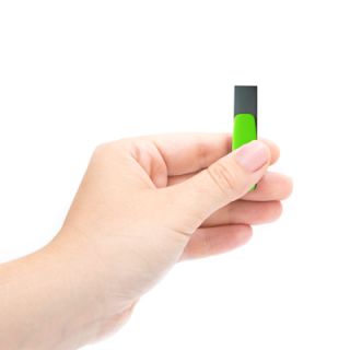 Driveshift USB Flash Drive - 8GB 04