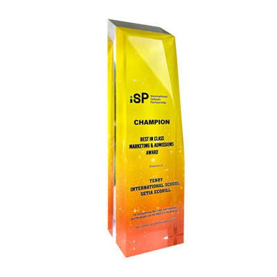 Square Honor Series Type 18 Trophy 01
