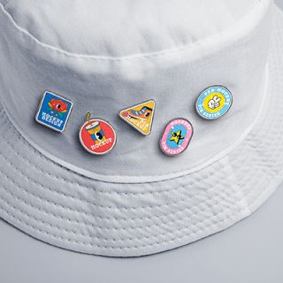 Custom Made Hard Enamel Collar Pin 05
