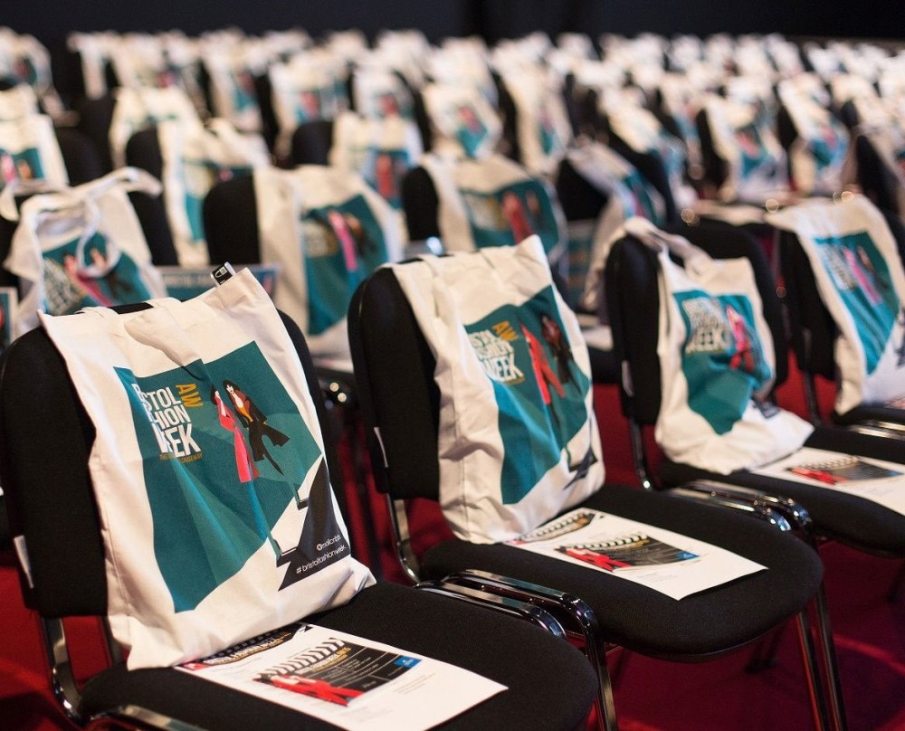 Image of Door Gift Ideas for Company Annual Dinners (2025): Small Touches, Big Impressions