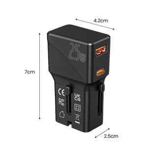 Dimension diagram marking the adapter at 4.2cm wide, 7cm tall and 2.5cm deep.
