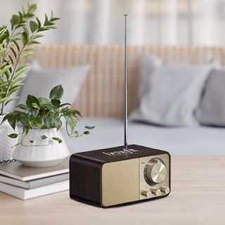 Retro Wooden Bluetooth Speaker with FM Radio - 1800mAh Battery