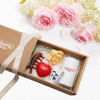 Women's Day Elegance 6 in 1 Gift Set 03
