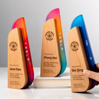 Wooden Award Series type 3 Trophy 02