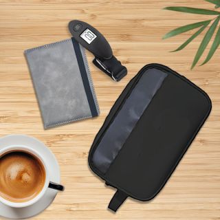 WorldConnect Travel 3 in 1 Gift Set 03